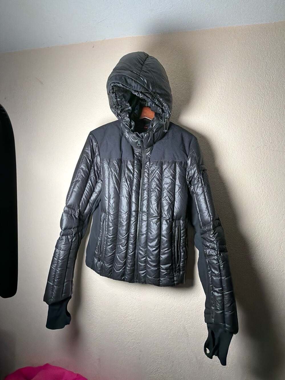 Prada SGJ283 Hooded Down Puffer Jacket Black Size 48